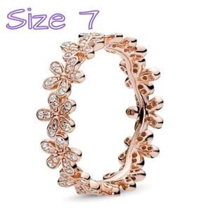 Size 7 Rose Gold Daisy Flower Crown Ring
